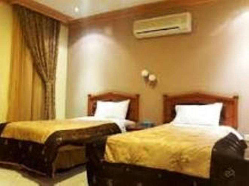 Bait Al Amani Suites Riadh Exterior foto